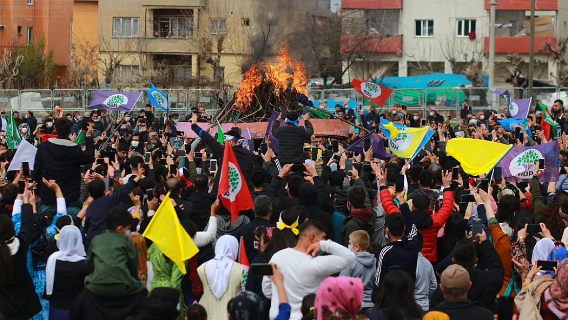 Siirt'te Nevruz Kutlandı