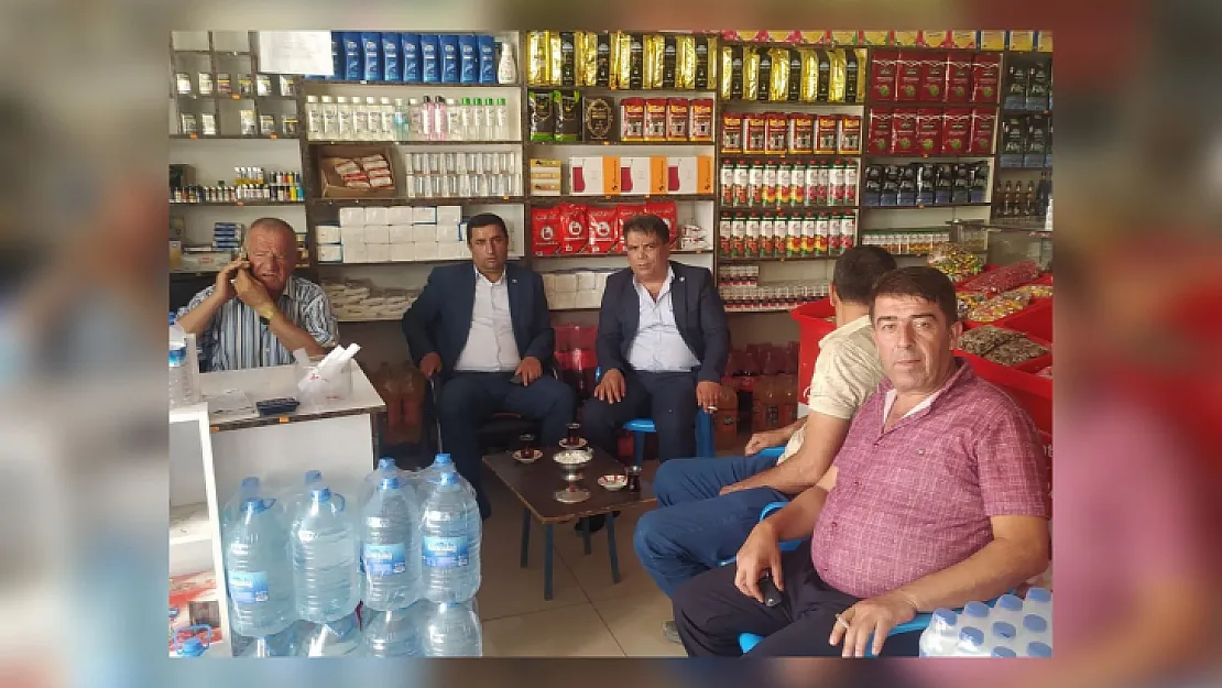 İYİ Parti Siirt İl Başkanı Aydar ve Yönetimi Kurtalan'da Esnafla Bir Araya Geldi