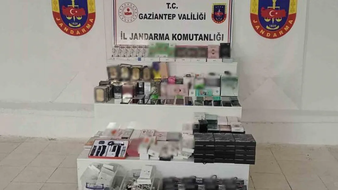 Jandarma 1 milyon değerinde kaçak malzeme ele geçirdi