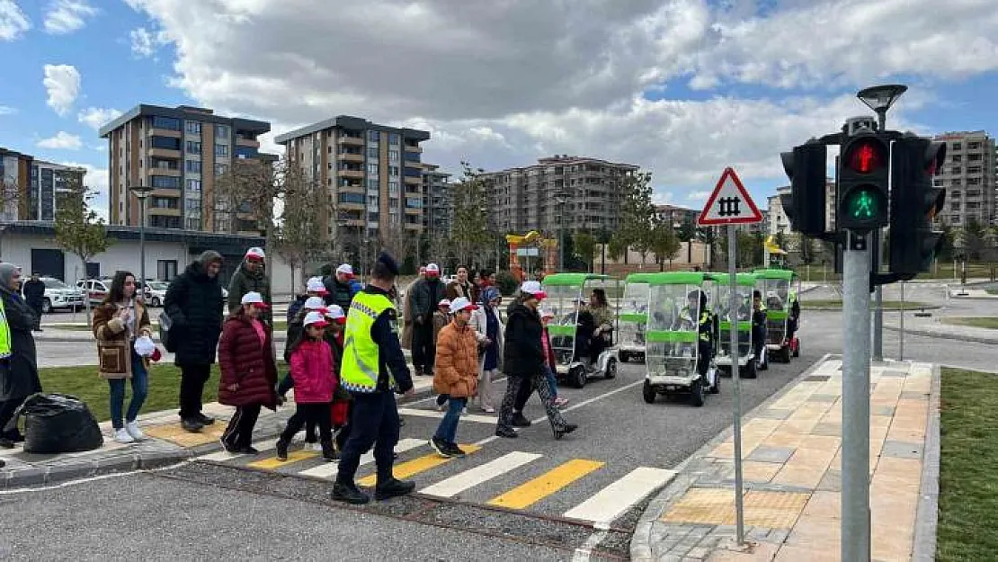 Jandarmadan özel çocuklara trafik eğitimi