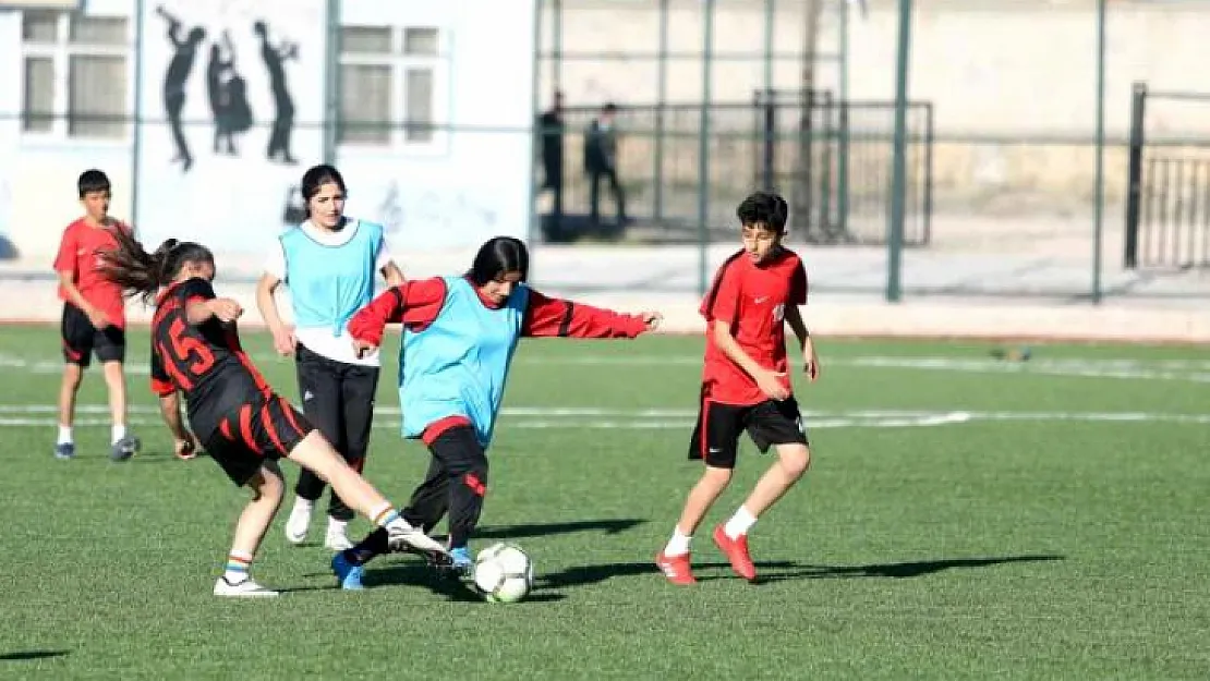 Kadın Futbol Liginin Final Heyecanı Siirt'te Yaşanacak