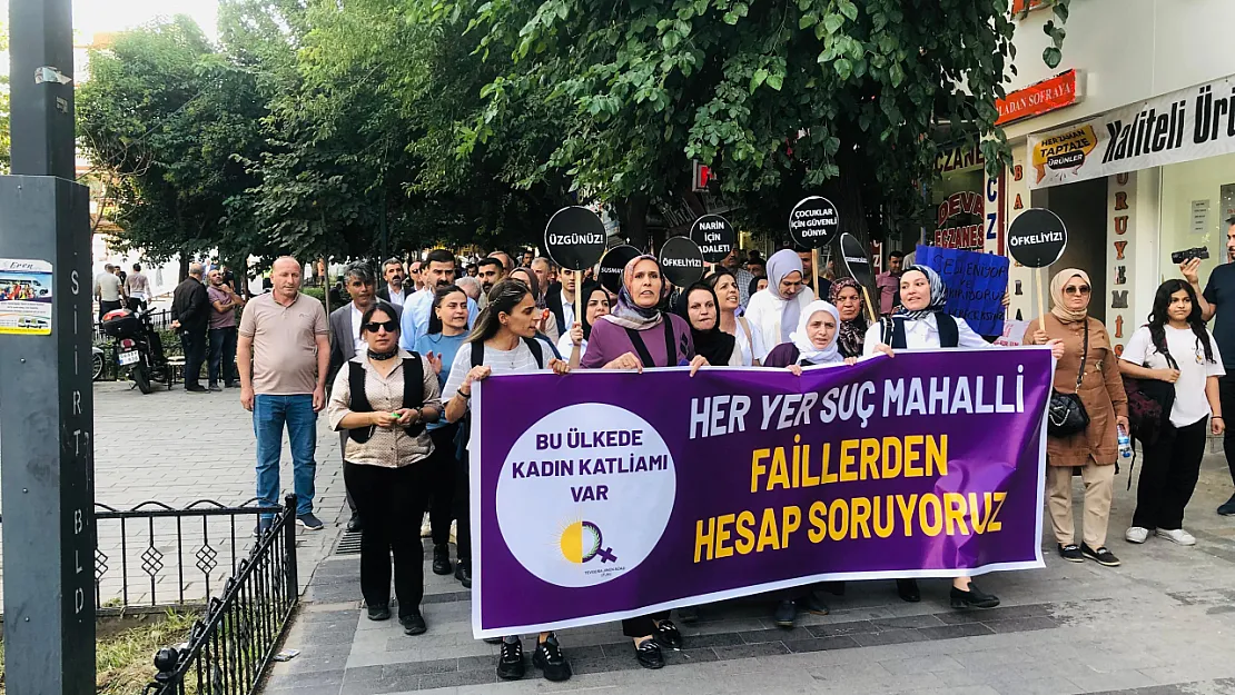 Kadın katliamları Siirt'te yürüyüş ile protesto edildi!