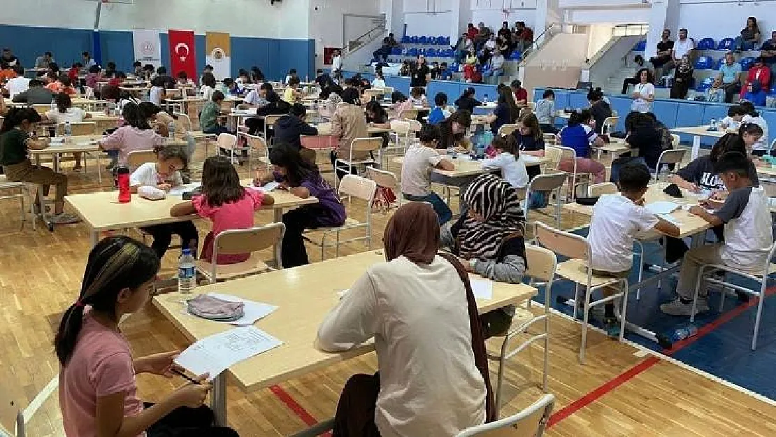 Kahta BİLSEM sudoku yarışmasından madalyalarla döndü