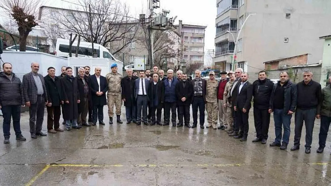 Kaymakam Akeller, kaymakamlık binasındaki kavgayı sona erdirdi