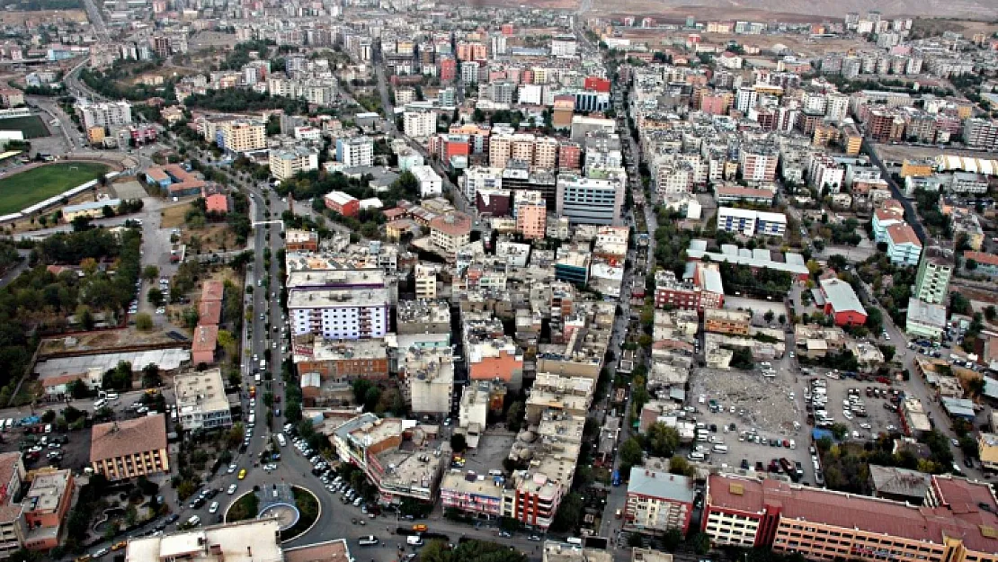 Kentsel dönüşüm kredisinin faiz oranı kaç, kimler yararlanabilir? 10 soruda kentsel dönüşüm kredisi