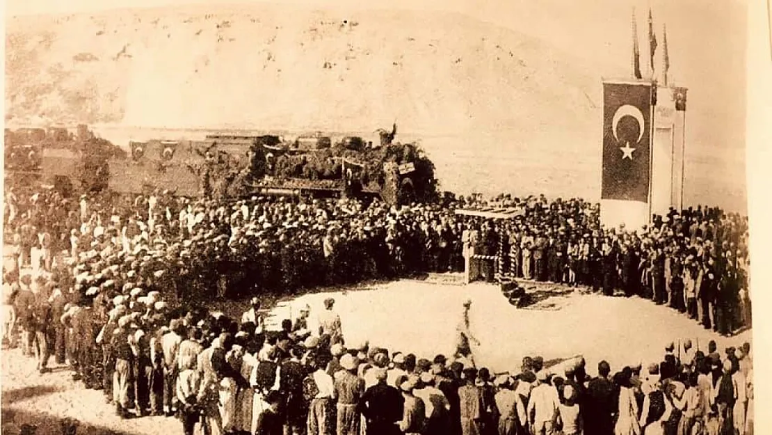 Kurtalan'da 1944 Yılında Başlayan İlk Tren Seferlerine Ait Fotoğraflar Ortaya Çıktı