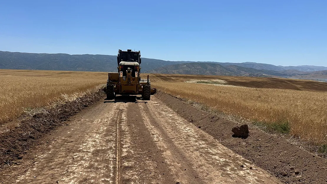 Kurtalan'da Tarımsal Üretime Yol Açan Çalışmalar Sürüyor