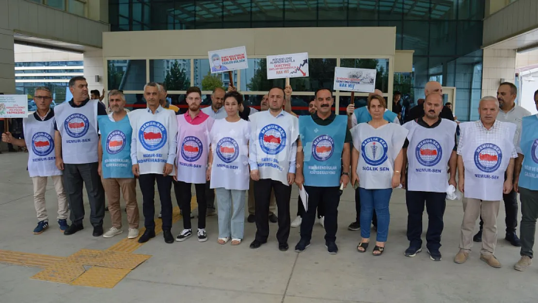 Memur-Sen Siirt Şubesi, Hükümetin Zam Teklifini Protesto Etti