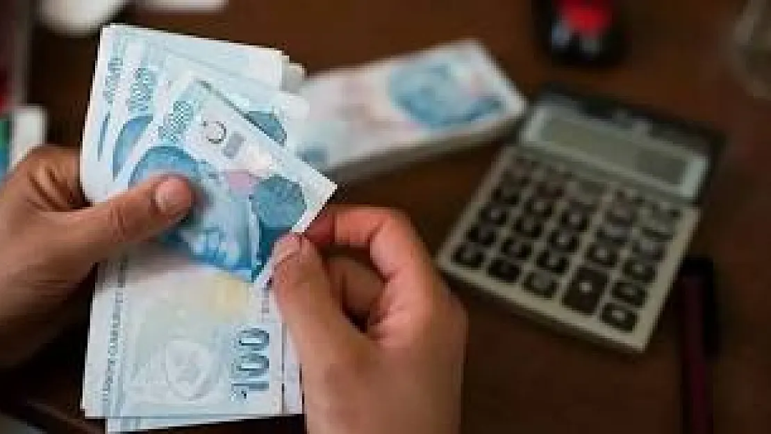 Memur ve Emekliye İlk Zam Teklifi Açıklandı – Memur-Sen'den Sert Tepki