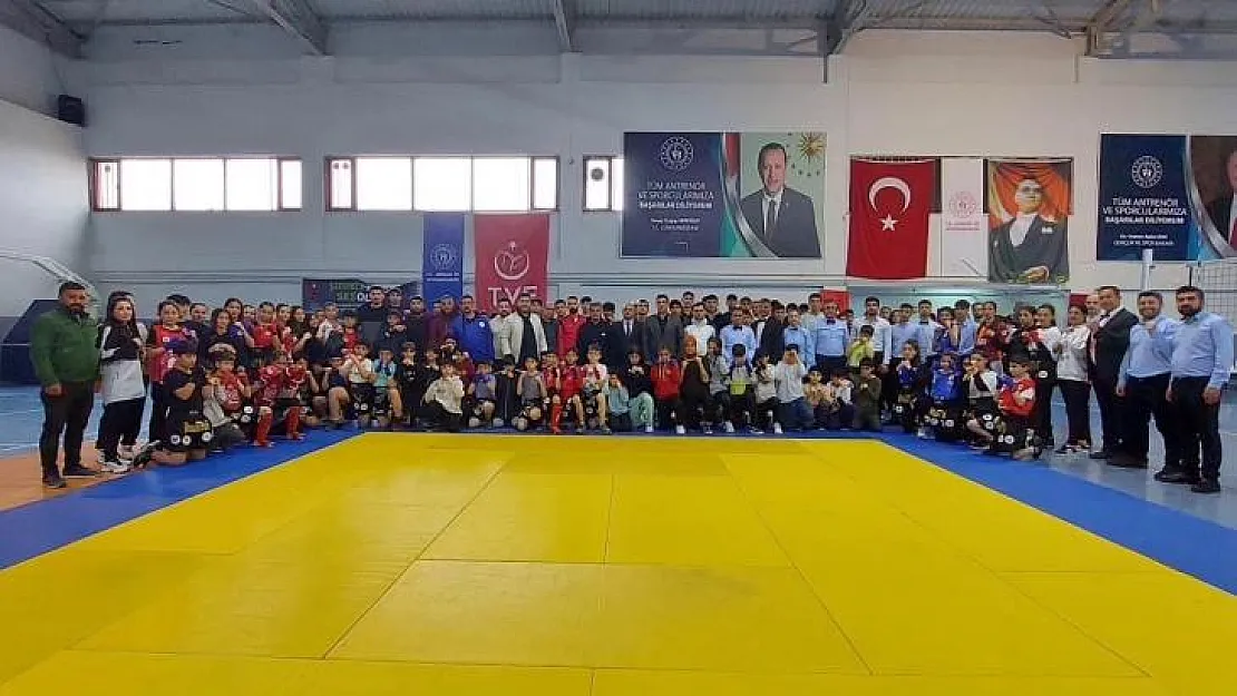 Muaythai elemeleri Besni'de yapıldı