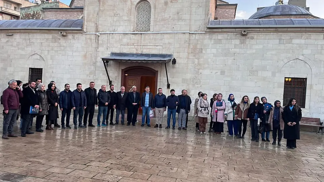 Öğretmenlere Siirt Ulu Camii'nin Tarihi Anlatıldı