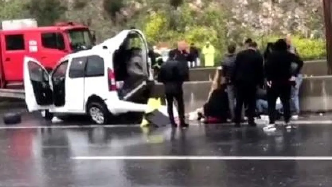Batmanlı Aile Feci Kazada Can Verdi