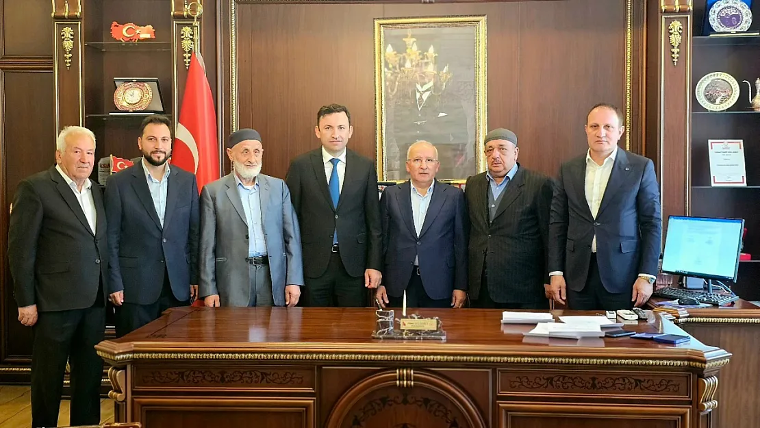 Pervari'de Yeni Camii İçin Sancaklar Vakfı İle İş Birliği Sağlandı