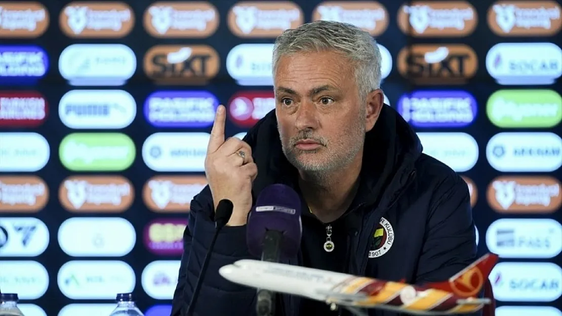 PFDK'dan, Jose Mourinho'ya tarihi ceza! Derbisinin faturası ağır oldu