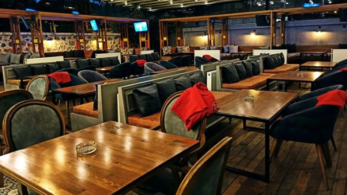 Esnafın dört gözle beklediği restoran ve kafeler belirli şartlarla açılacak