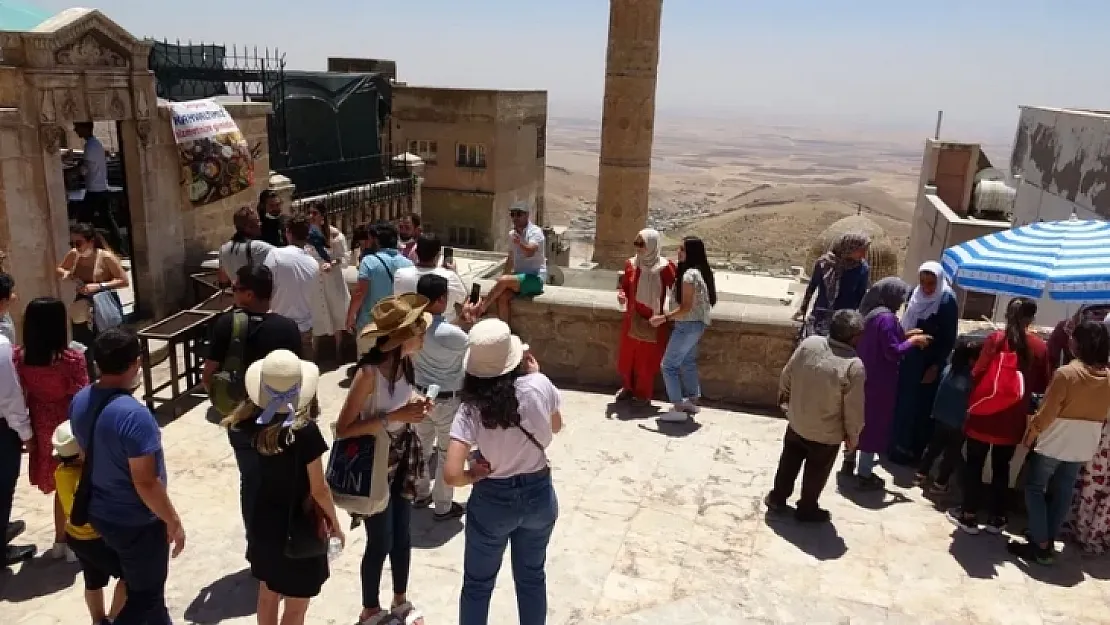 Şaka gibi olay! Rus turistleri Madrid yerine yanlışlıkla Mardin'e gönderdiler