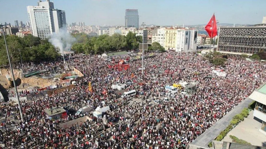 Sanatçılardan Gezi kararına tepki: Bugün de utandık