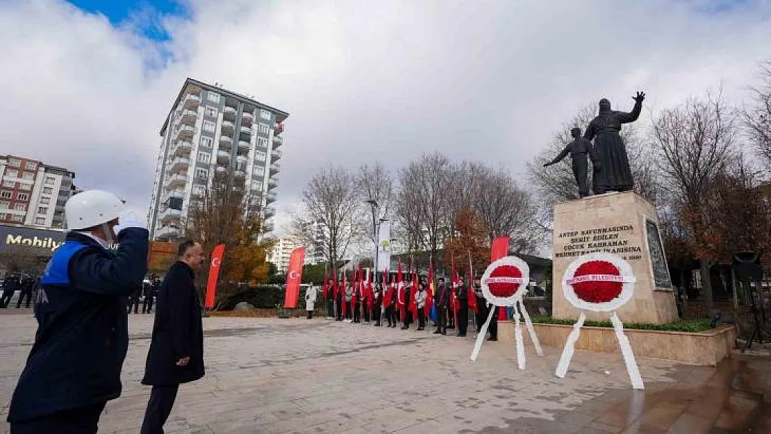 Şehit Kamil ve annesi ile Özdemir Bey için tören düzenlendi