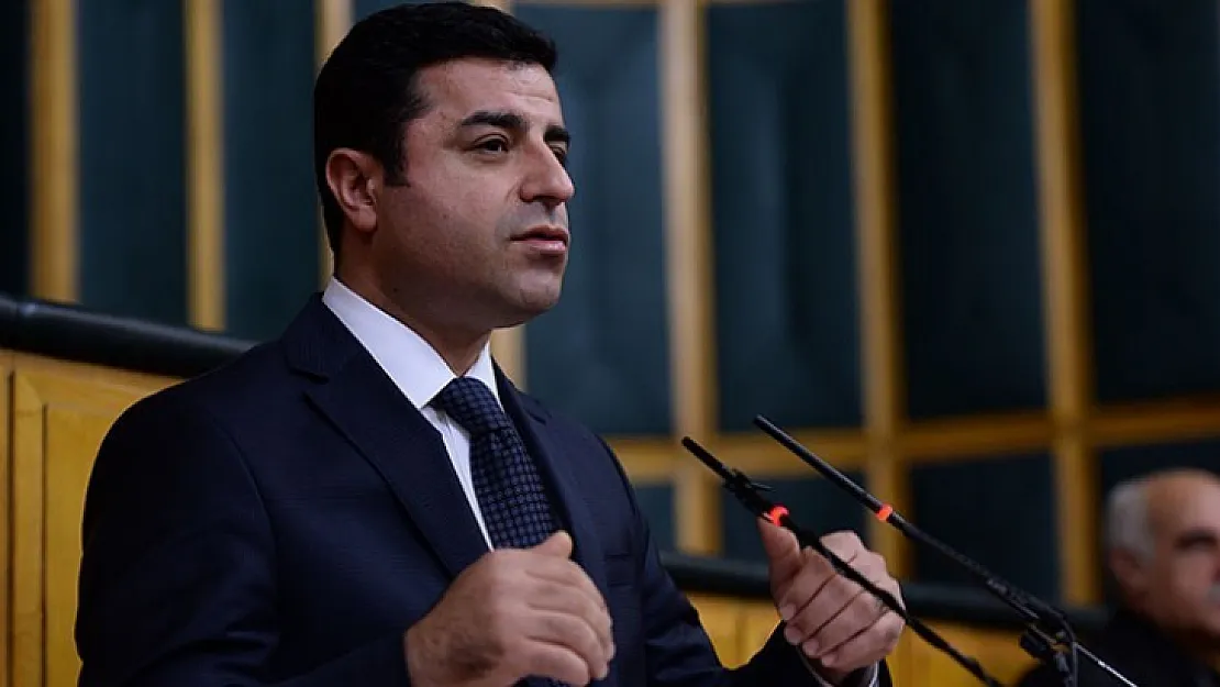 Selahattin Demirtaş isim vermeden 'provokatör' diyerek yüklendi! Herkes aynı kişiyi tahmin etti