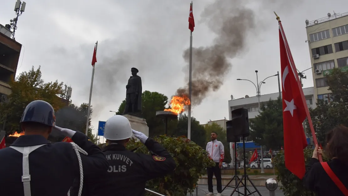 Siirt Atatürk'ü Unutmadı!