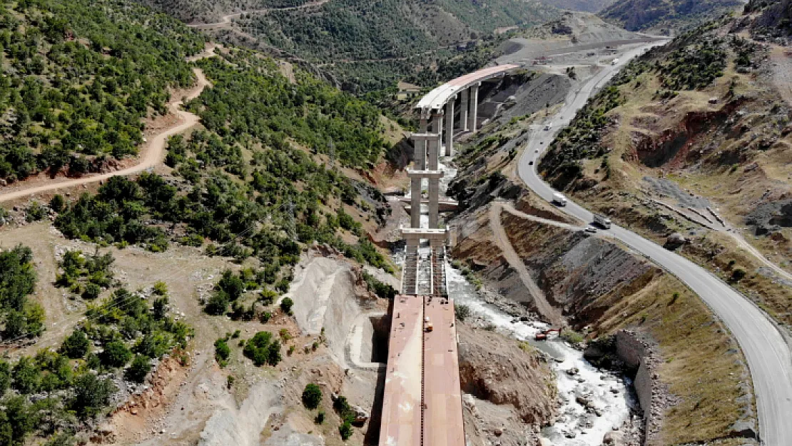 Siirt Bitlis Yolu Daha Konforlu Olacak! Açılışa Sayısılı günler Kaldı!