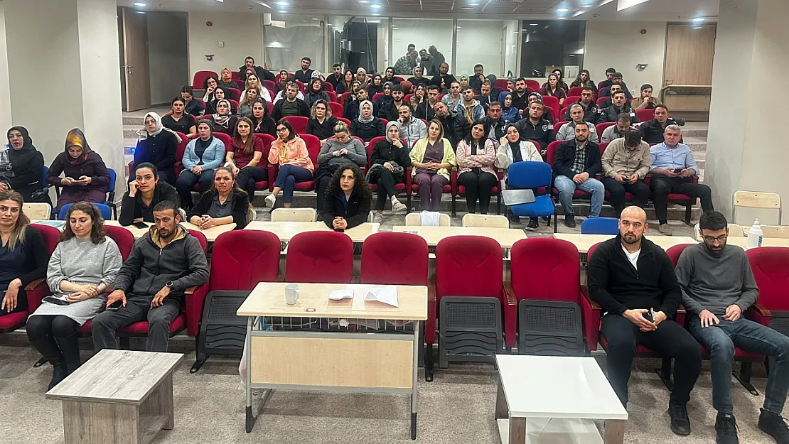 Siirt Eğitim ve Araştırma Hastanesi'nde Çalışan Memnuniyet Anketi Değerlendirildi