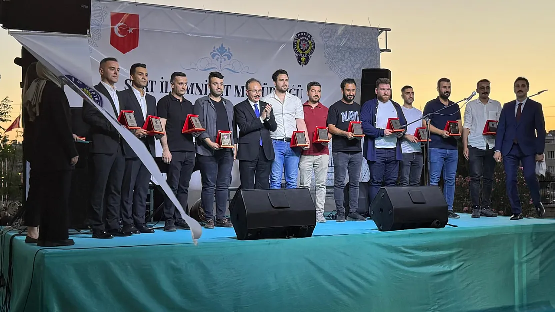 Siirt Emniyeti'nden Tayin Olan Personele Veda Töreni