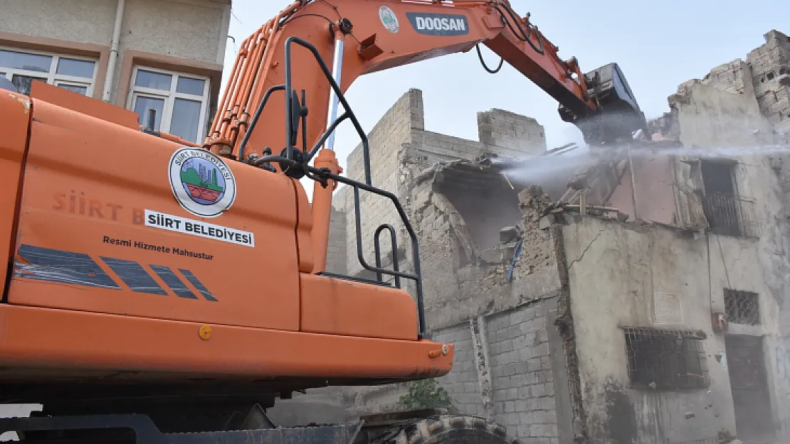 Siirt İçin Tarihi Gün! İlk Kazma Vuruldu