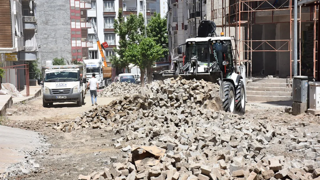 Siirt'in Bozuk Yollarında Çalışma Başlatıldı!