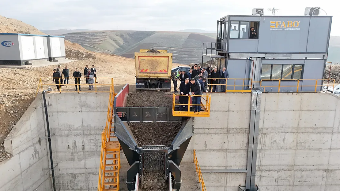 Siirt'in Ulaşımına Büyük Yatırım: Asfalt ve Taş Kırma Tesisi Hizmete Giriyor