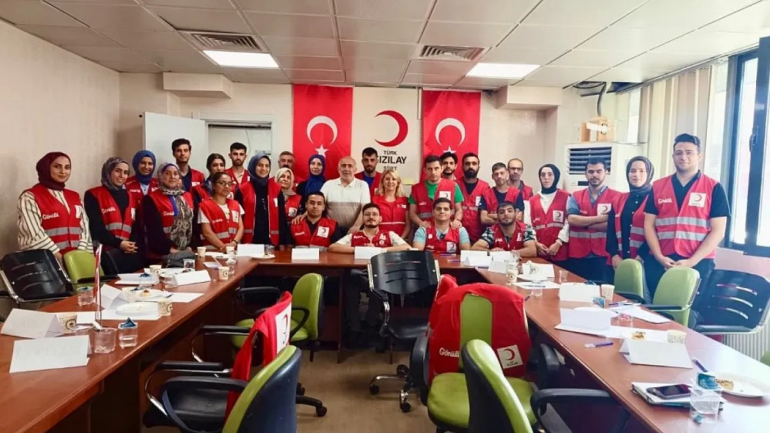 Siirt Kızılay'dan 'Engelsiz Yaşam Kültürü' Eğitimi