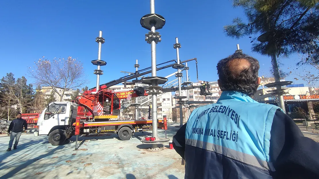 Siirt Kızlar Tepesi'ndeki Macera Parkı Sökülüyor