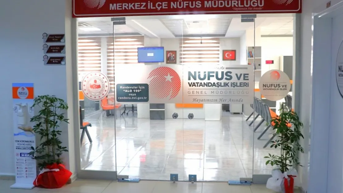 Siirt Nüfus Müdürlüğü'nden Pazar Günü İçin Öğrencilere Önemli Uyarı