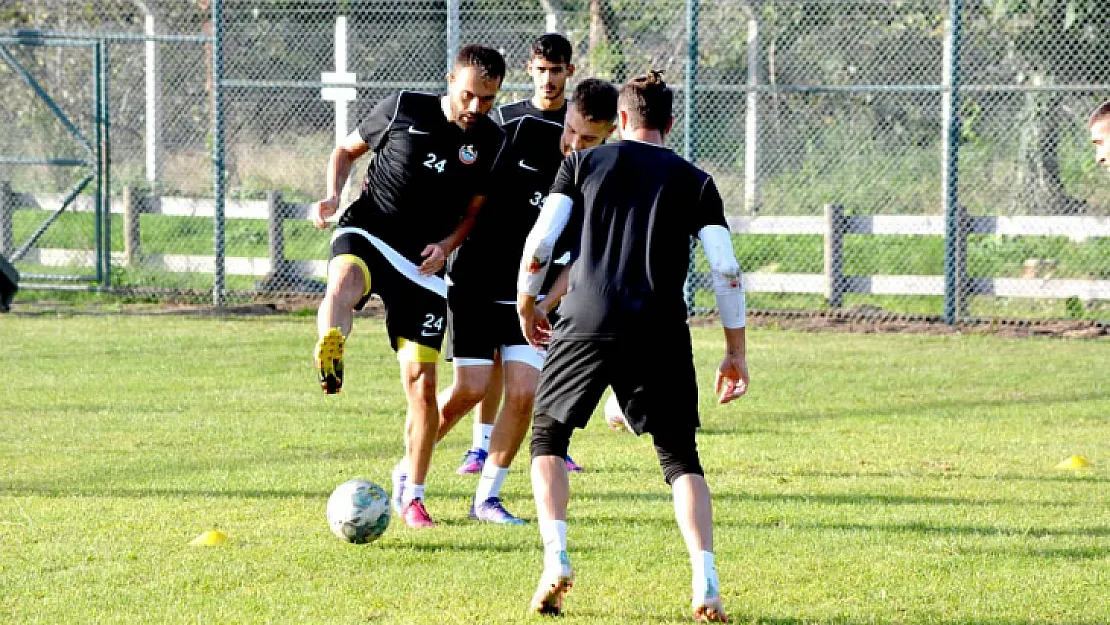 Siirt Özel İdarespor Efeler 09 Spor maçı hazırlıklarını sürdürüyor