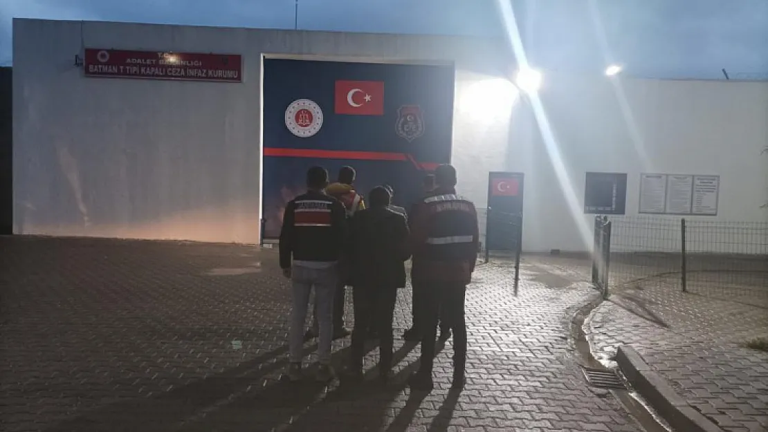 Siirt'te 1 milyon liralık uyuşturucu ele geçirildi