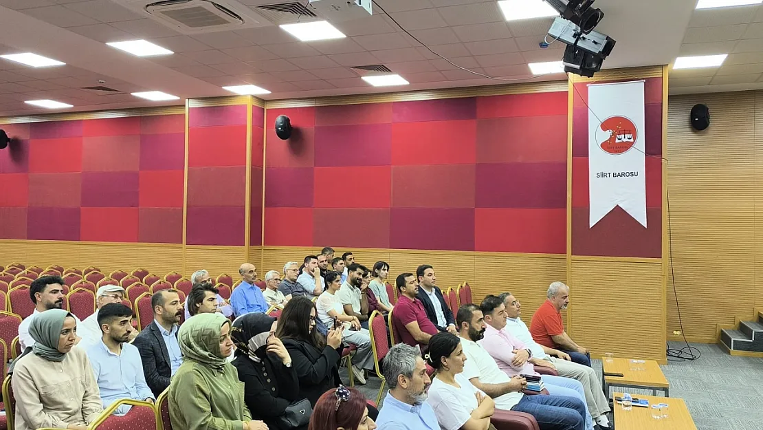 Siirt'te 15 Mayıs Kürt Dil Bayramı Nedeniyle Panel Düzenlendi