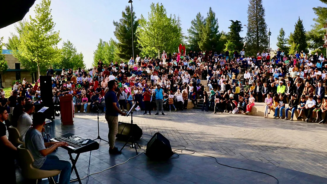 Siirt'te 'Açık Hava Aile Konseri' Düzenlendi