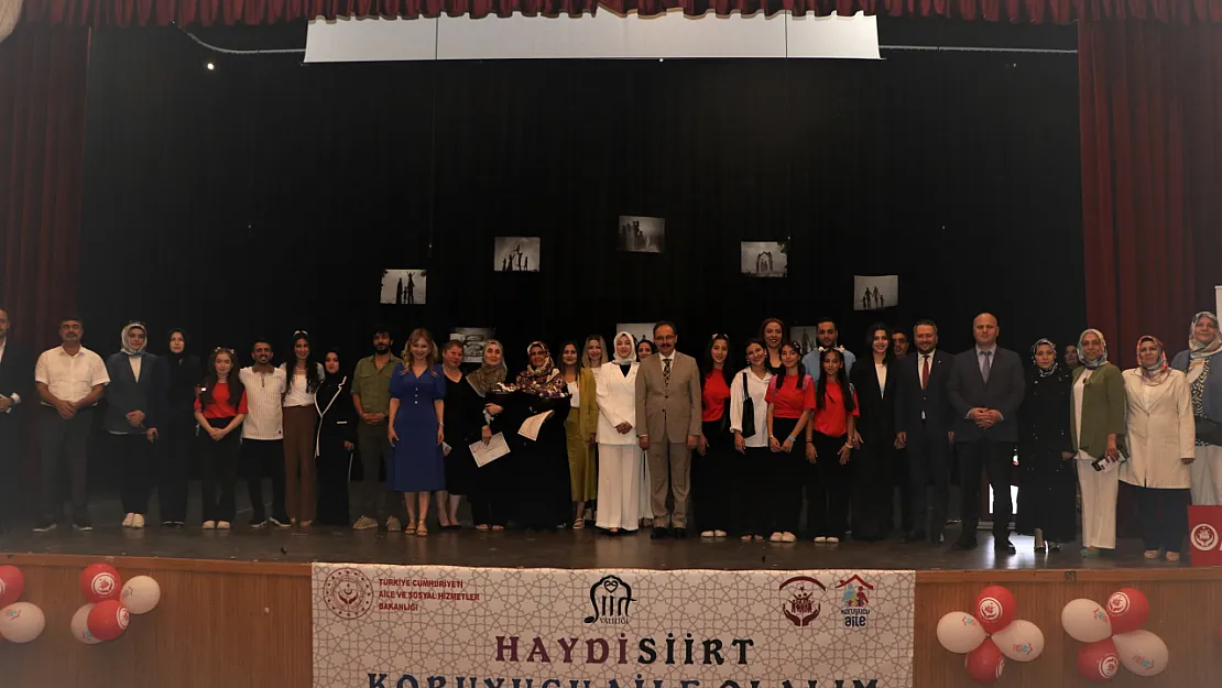 Siirt'te Aile Yılı Kapsamında Koruyucu Aileler Onurlandırıldı