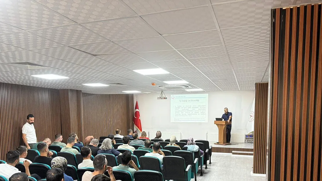 Siirt'te Ambulans Servisi Personeline Temel İş Sağlığı ve Güvenliği Eğitimi Verildi