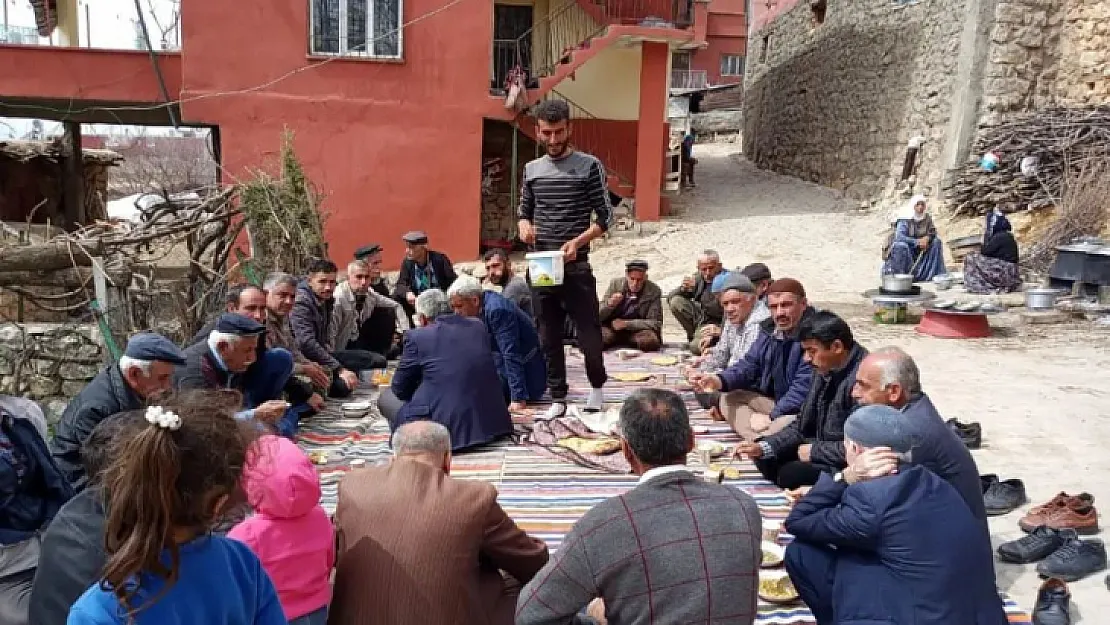 Siirt'te Asırlık Geleneği Köylüler Yaşatıyor