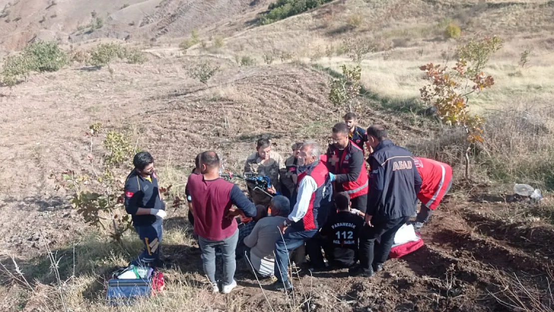 Siirt'te Ayağını Çapa Makinesine Kaptıran Adam Ağır Yaralandı 