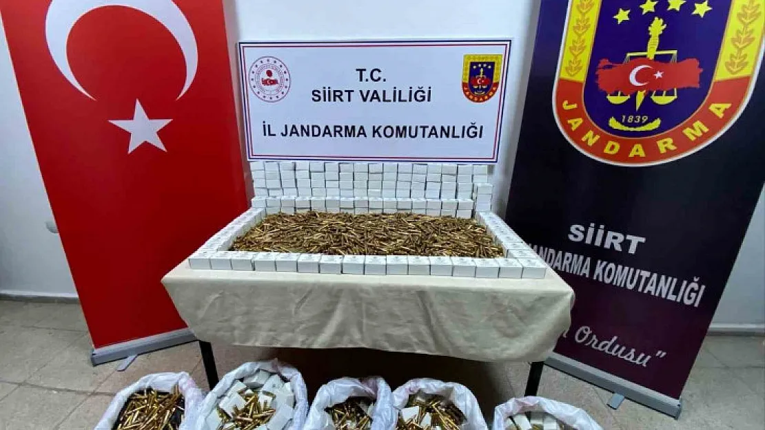 Siirt'te bir araçta 15 bin mermi ele geçirildi: 5 tutuklama