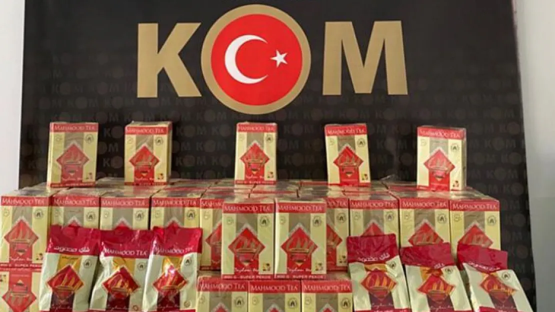 Siirt'te Bir Kargoda 114 Kg 300 Gram Kaçak Çay Ele Geçirildi