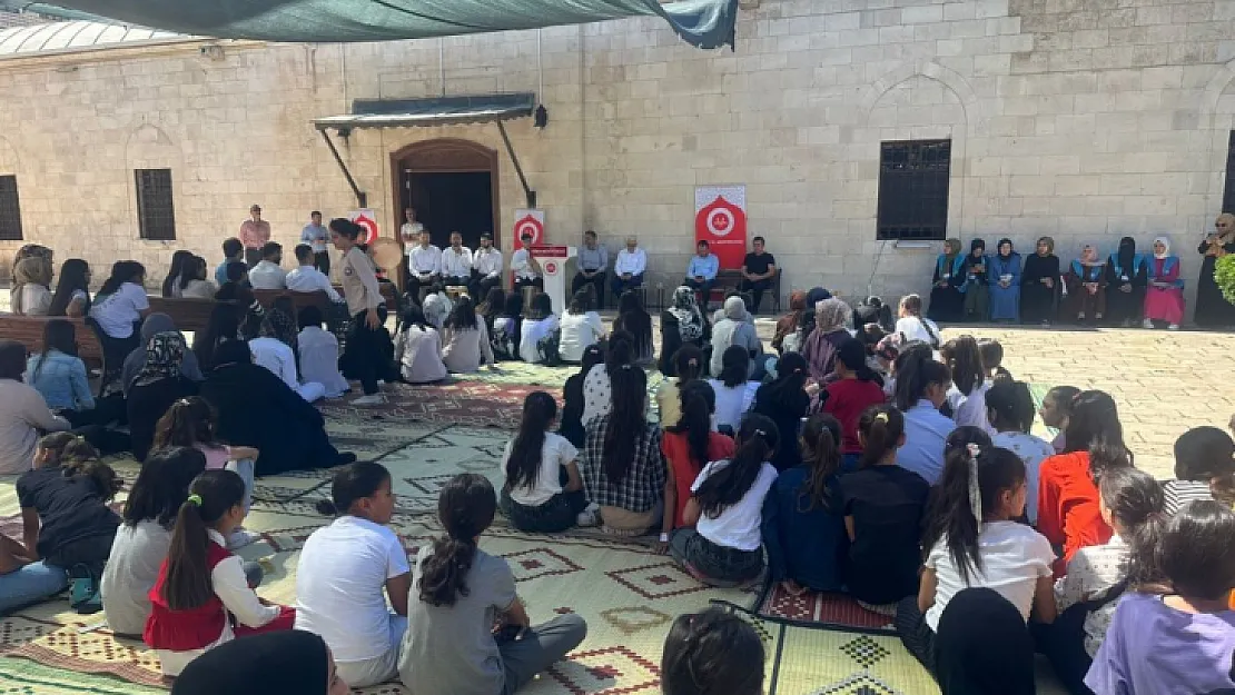 Siirt'te 'Çevreme Duyarlıyım, Değerlerime Sahip Çıkıyorum' Projesi Kültür Şenlikleri Düzenlendi