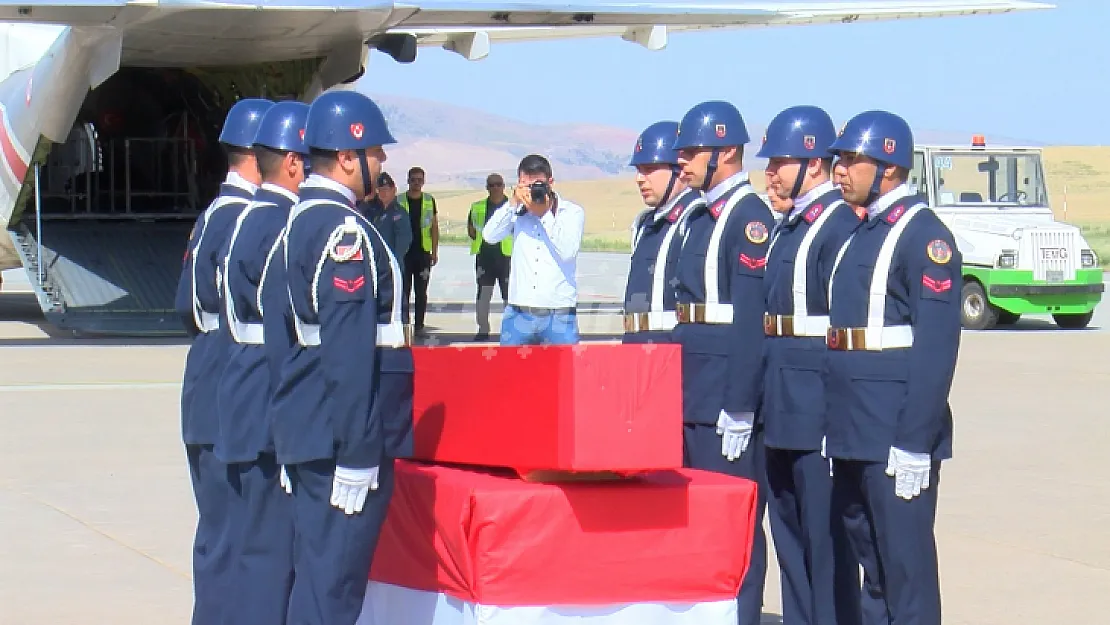 Siirt'te çıkan çatışmada şehit olan Uzman Çavuş memleketine uğurlandı