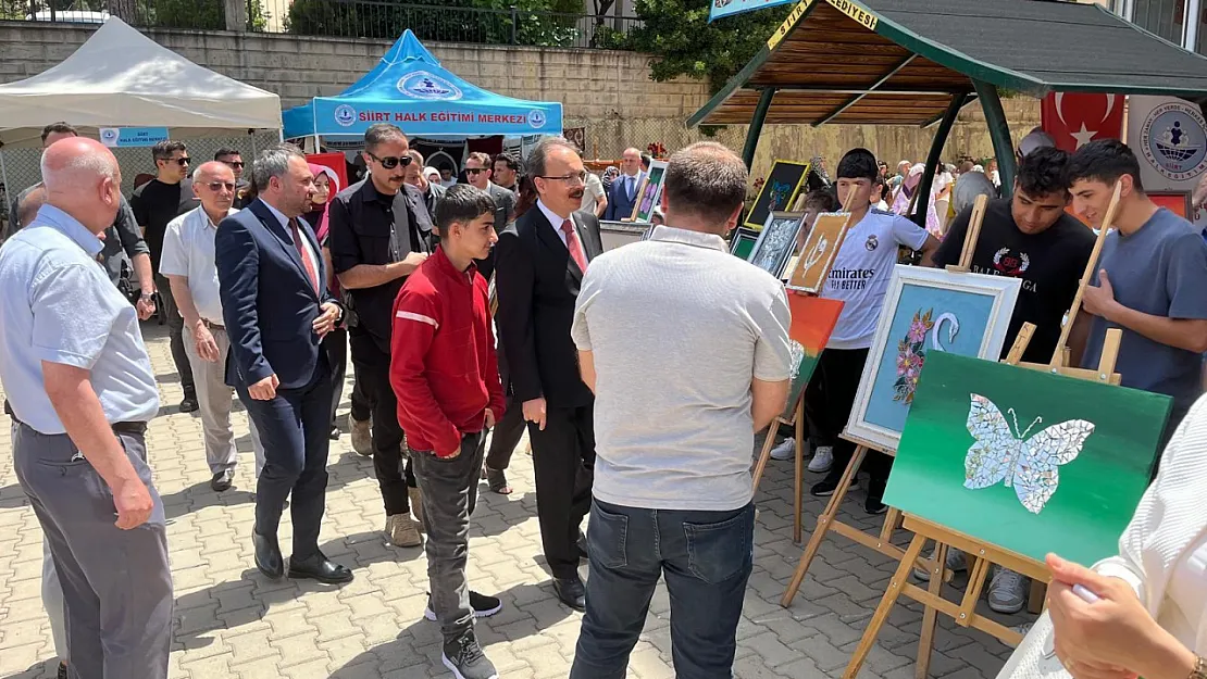 Siirt'te Çocuk Evleri El Sanatları Sergisi Açıldı: Minik Ellerden Büyük Eserler