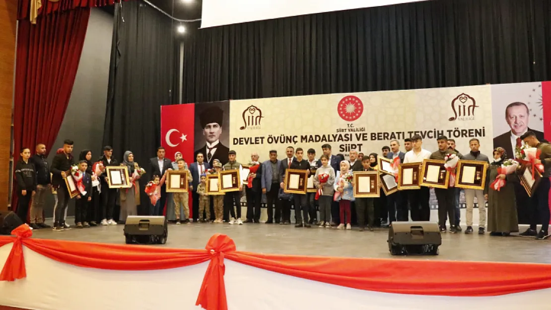 Siirt'te Devlet Övünç Madalyası Ve Berat Tevcih Töreni Gerçekleştirdi