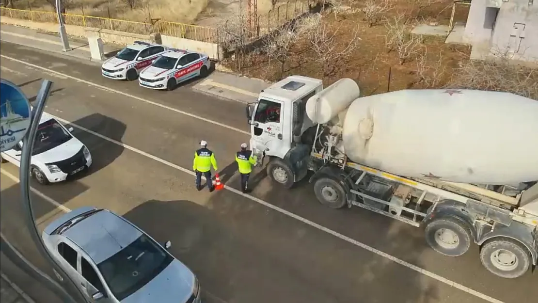 Siirt'te Dron Destekli Trafik Denetimi Yapıldı