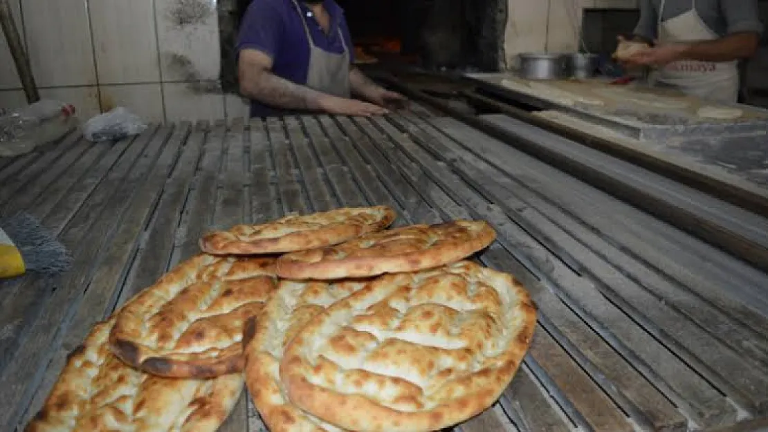 Siirt'te Ekmeğe Zam Geldi! İşte 200 Gram Ekmeğin Yeni Fiyatı...