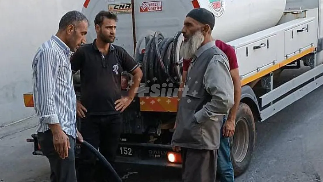 Siirt'te Hastanede Sular Kesildi: Vefat Eden Vatandaşın Cenazesi 2 Saat Yıkanmadan Bekletildi!